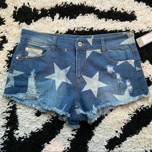 Lizard Thicket Star Shorts